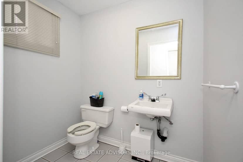 7924 Kipling Avenue — photo 20 of 22