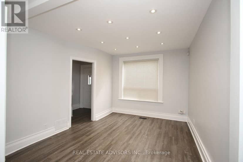 7924 Kipling Avenue — photo 8 of 22