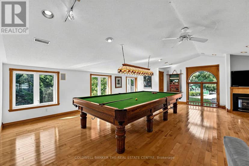 Listing 30187954 — photo 18 of 19