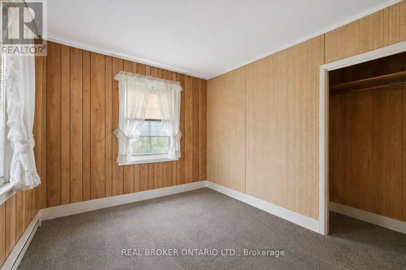36 Elgin Street E — photo 8 of 19