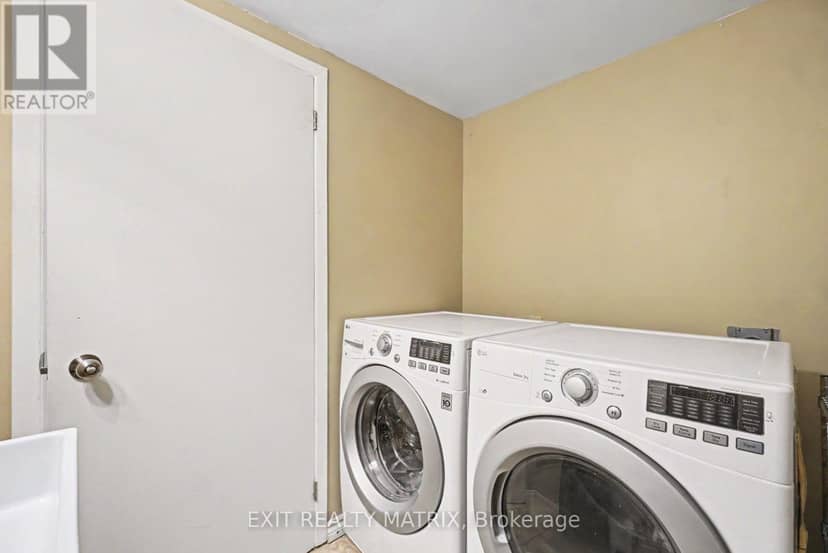 30 Bartley Crescent — photo 14 of 35