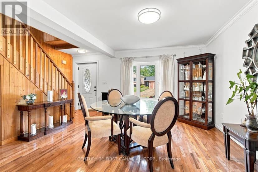 212 Main Street — photo 10 of 40