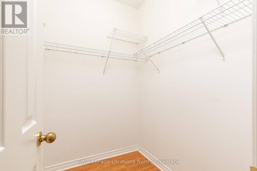 19 Kells Crescent — photo 25 of 40