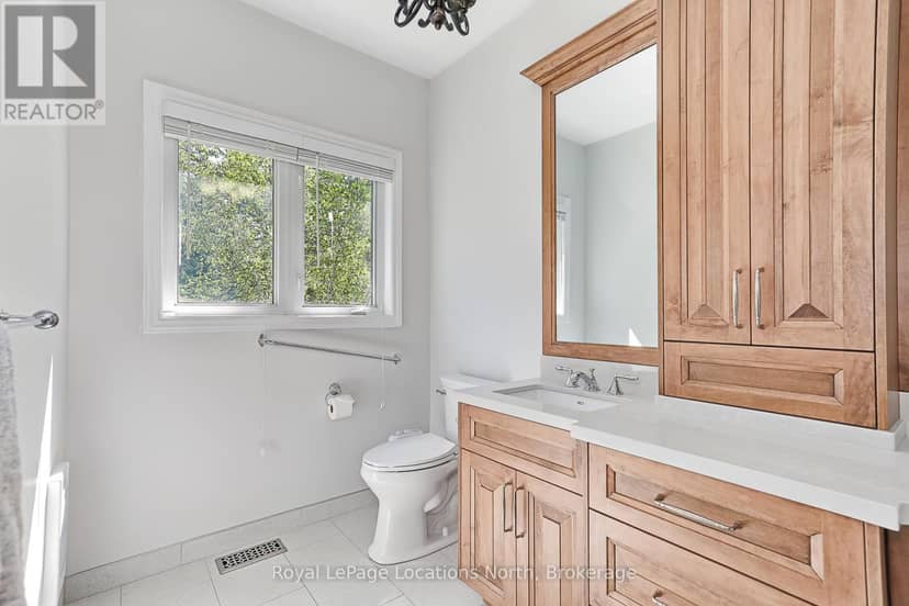19 Kells Crescent — photo 27 of 40
