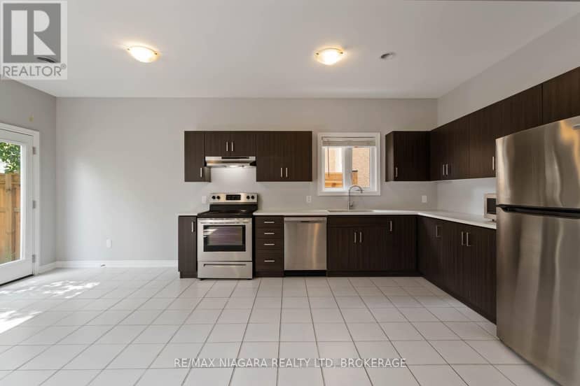 81 Grove Street — photo 13 of 40