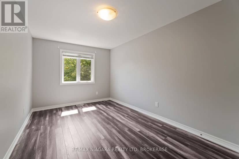 81 Grove Street — photo 17 of 40