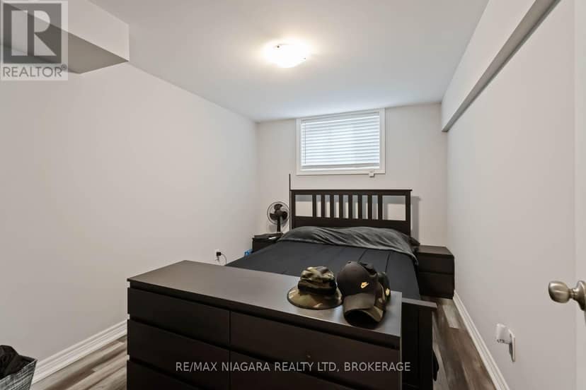 81 Grove Street — photo 37 of 40
