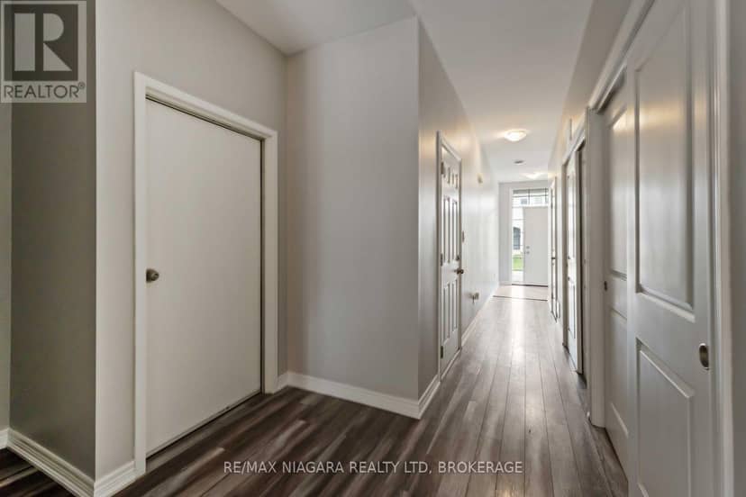 81 Grove Street — photo 6 of 40