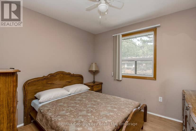 754 Lafontaine Road W — photo 22 of 37