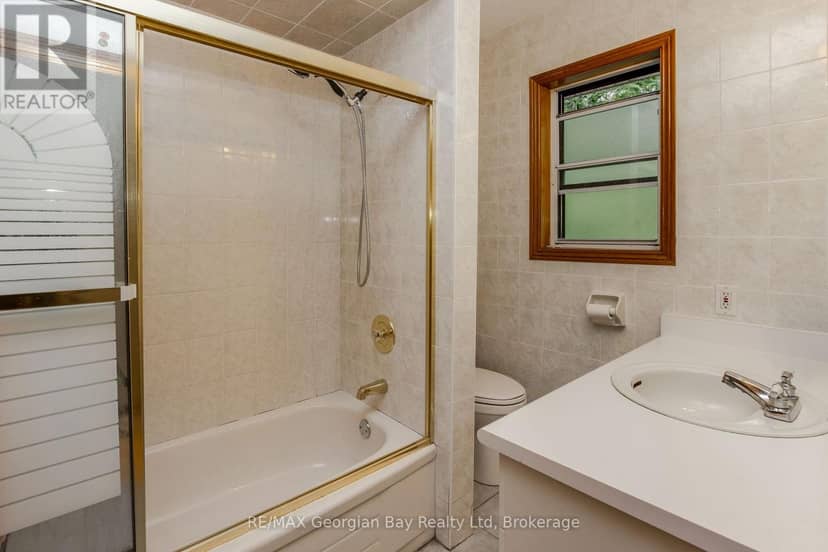 754 Lafontaine Road W — photo 27 of 37