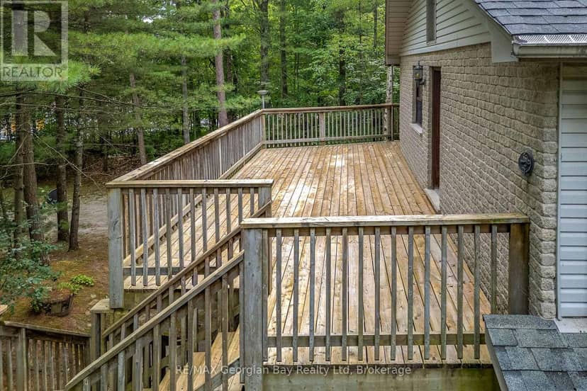 754 Lafontaine Road W — photo 36 of 37