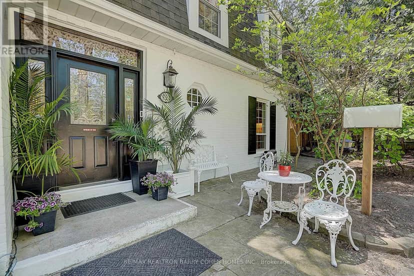 321 Lawrence Avenue E, Toronto, photo 5