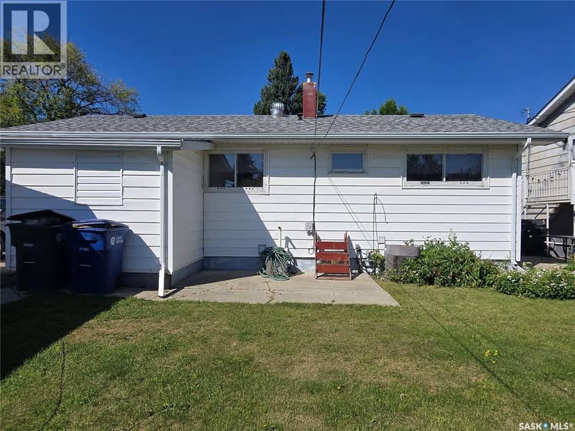 819 Gambetta STREET — photo 12 of 40