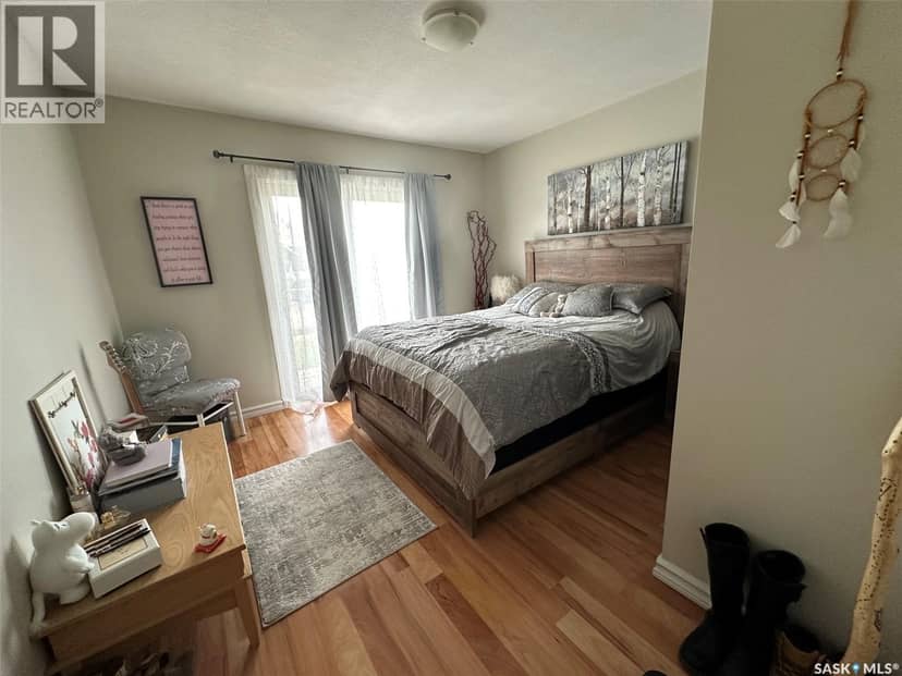 344 Young STREET — photo 19 of 40