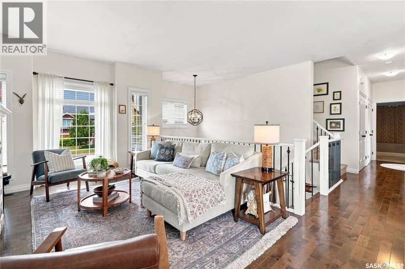 621 Braun LANE — photo 6 of 40