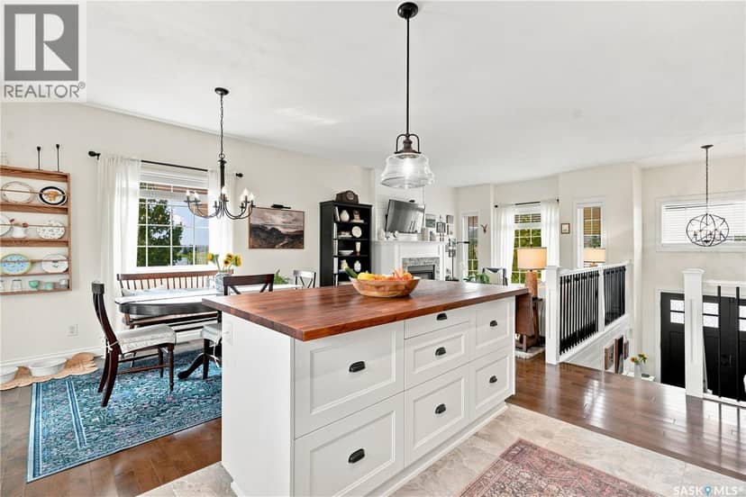 621 Braun LANE — photo 11 of 40