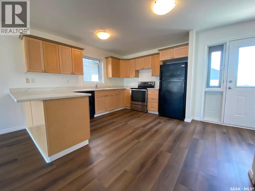 114 Meadowlark PARK — photo 4 of 29