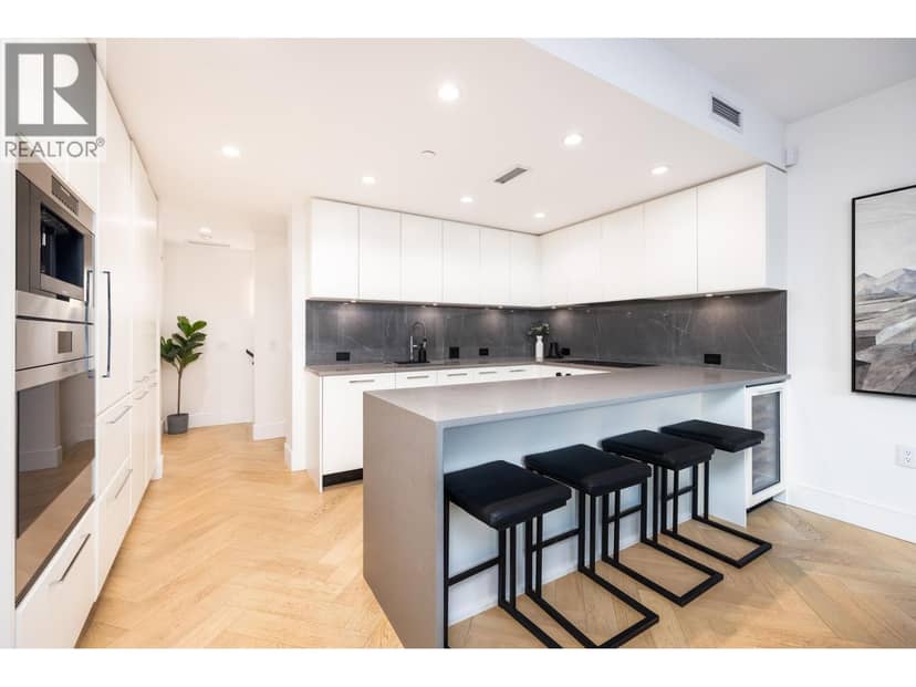 601 W 31ST AVENUE, Vancouver, photo 8