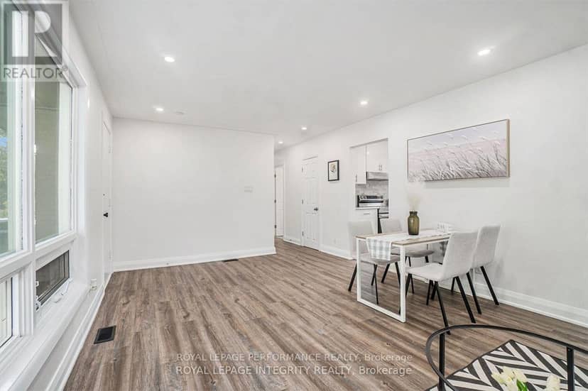26 Majestic Drive — photo 3 of 38