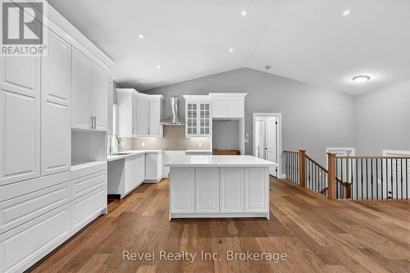 Lot 18 Voyageur Drive — photo 7 of 21