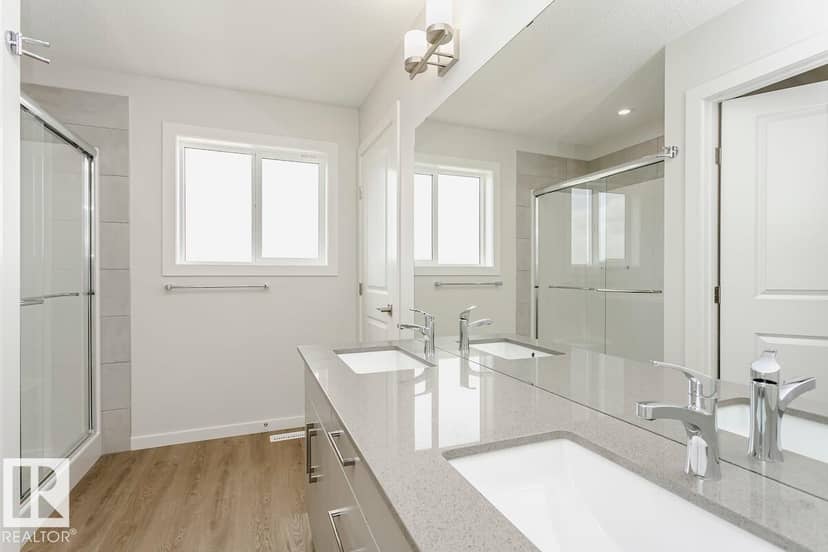 29 Leawood LI — photo 9 of 10