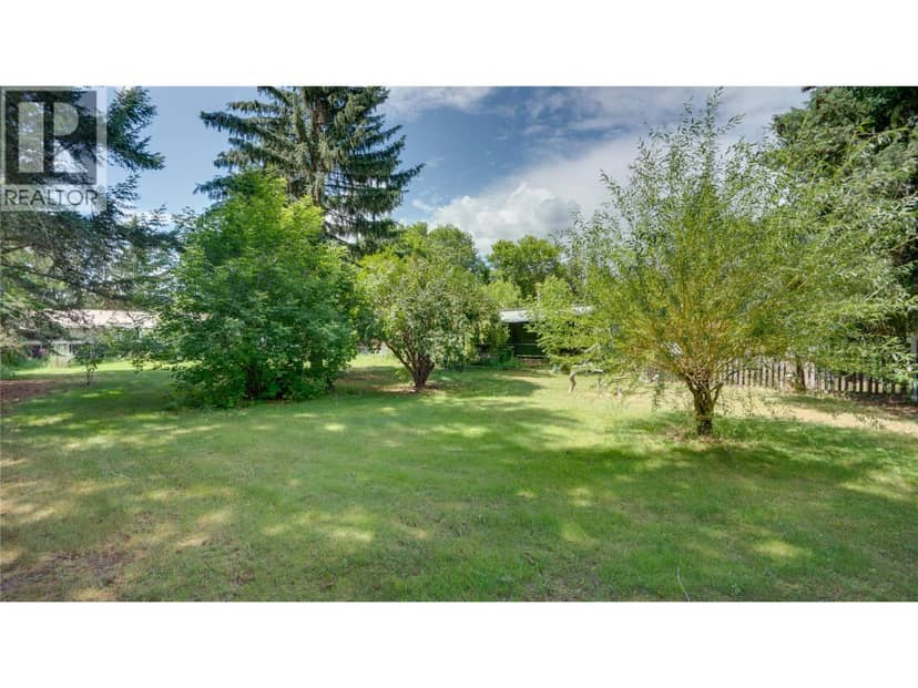 686 Powell Road, Lumby, photo 3