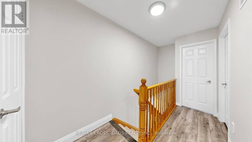 68 - 6020 Derry Road — photo 20 of 38