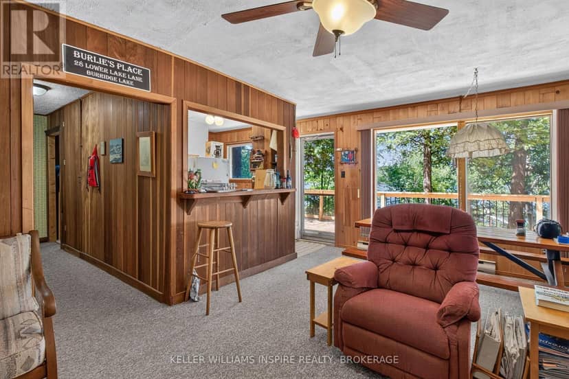 28 Lower Lake Lane — photo 16 of 38