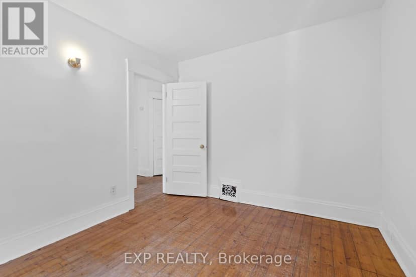 292-294 Clarence Street — photo 17 of 34