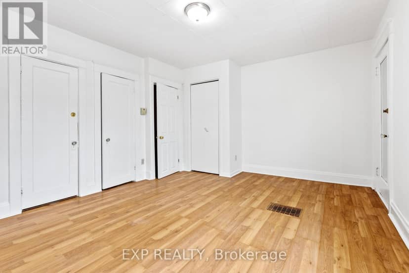 292-294 Clarence Street — photo 33 of 34