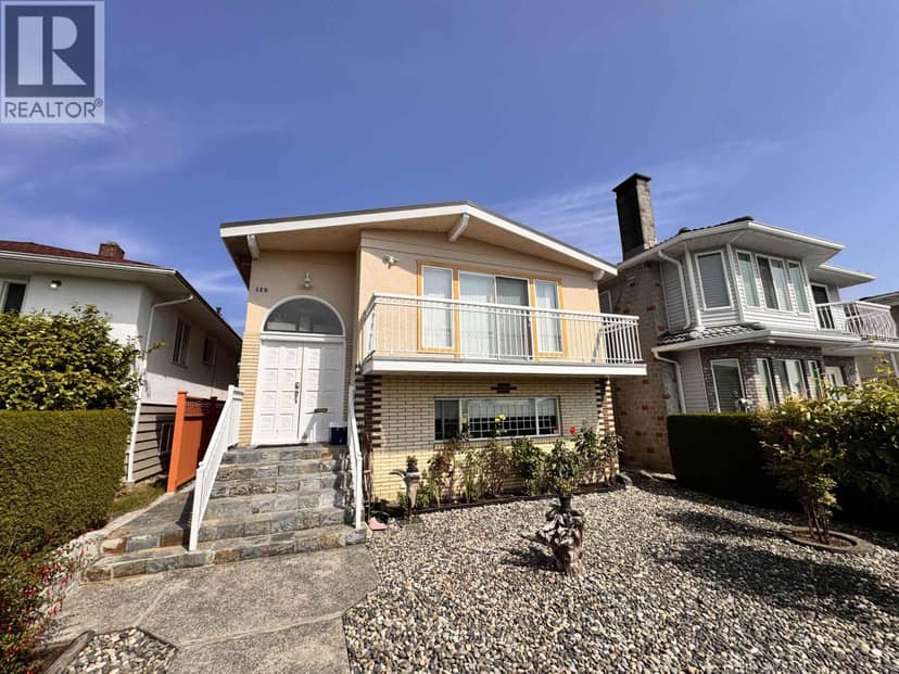 Lower 120 SPRINGER AVENUE, Burnaby