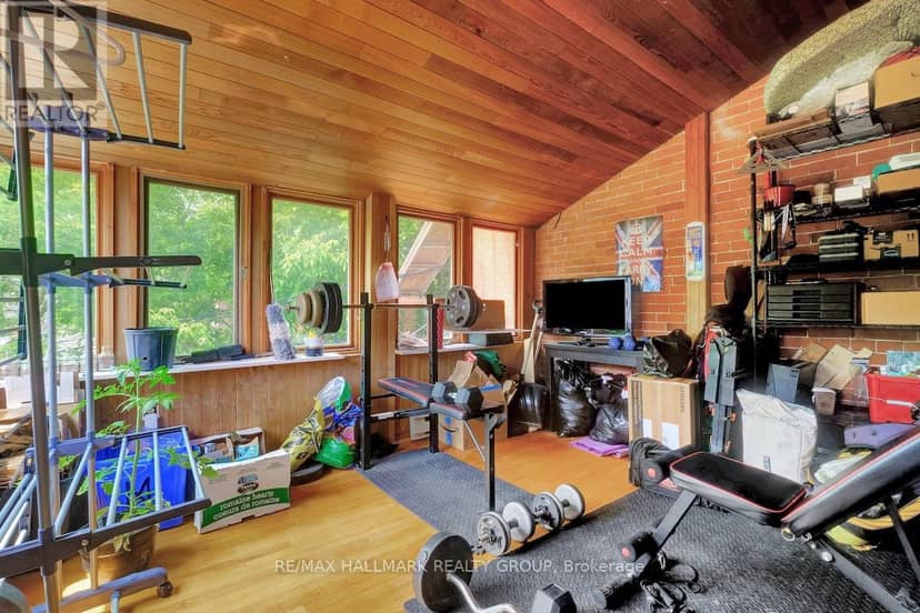 460 Wilbrod Street — photo 35 of 40