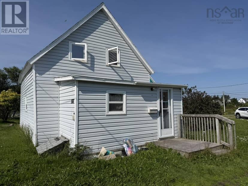 358 Douglas Avenue, Glace Bay, photo 2