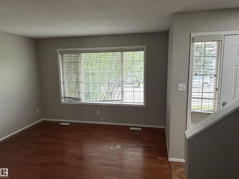 1535 80A ST NW — photo 16 of 31