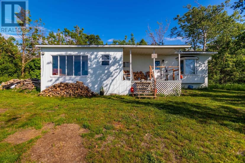 7 Sunset Avenue — photo 2 of 15