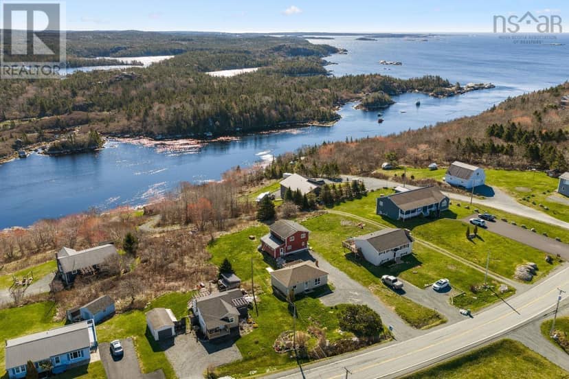 1454 Terence Bay Road — photo 4 of 40