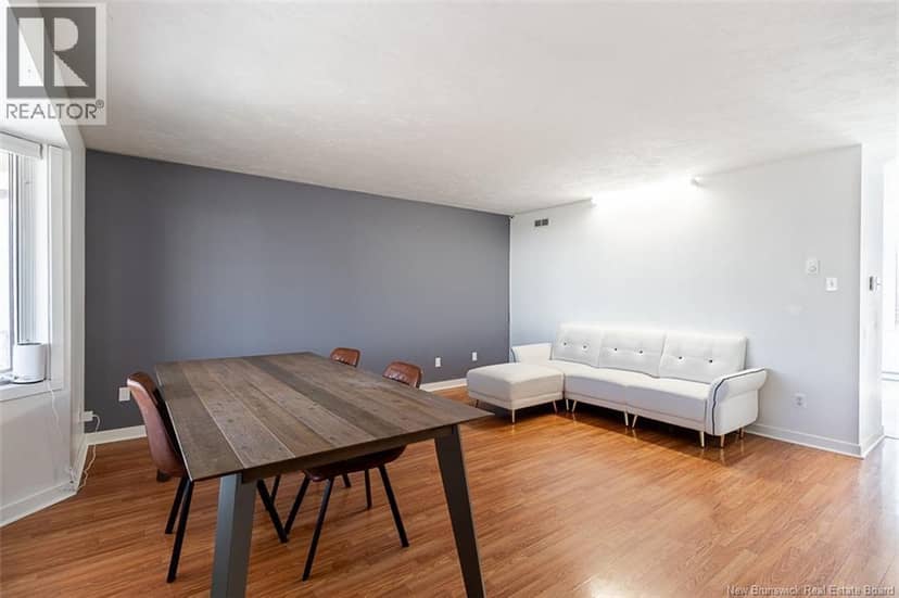 34 Rennick Road — photo 4 of 40