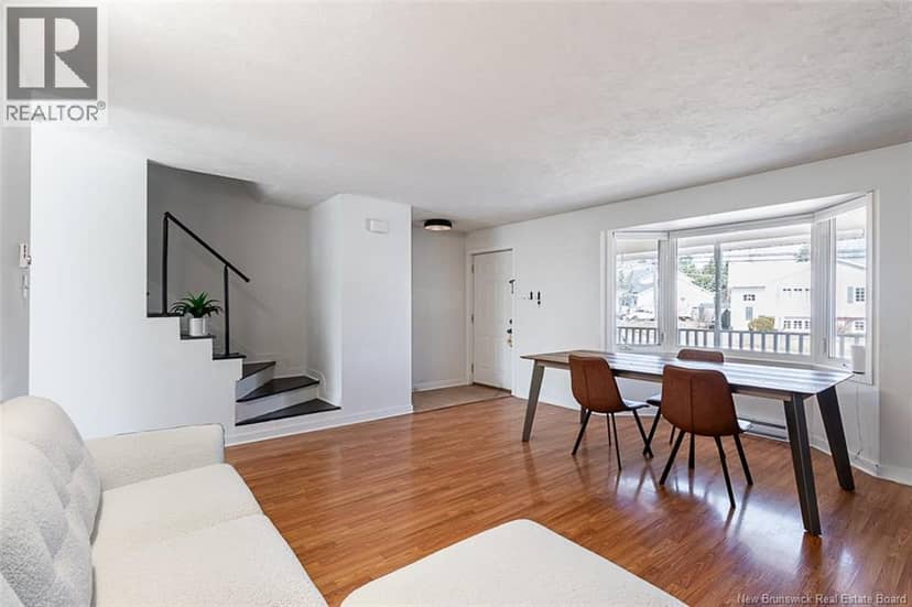 34 Rennick Road — photo 7 of 40