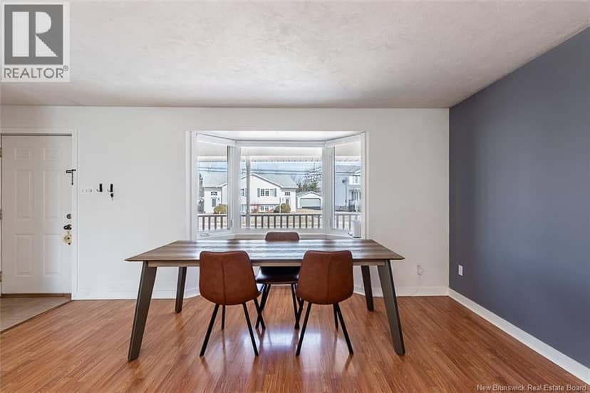 34 Rennick Road — photo 8 of 40