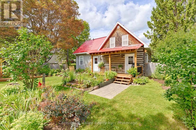 61 Melanie Street — photo 12 of 40
