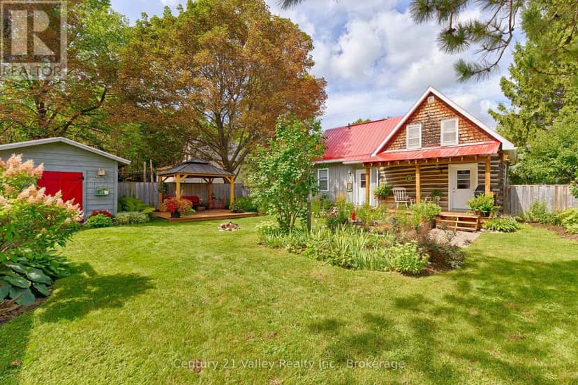 61 Melanie Street, Bonnechere Valley, photo 2