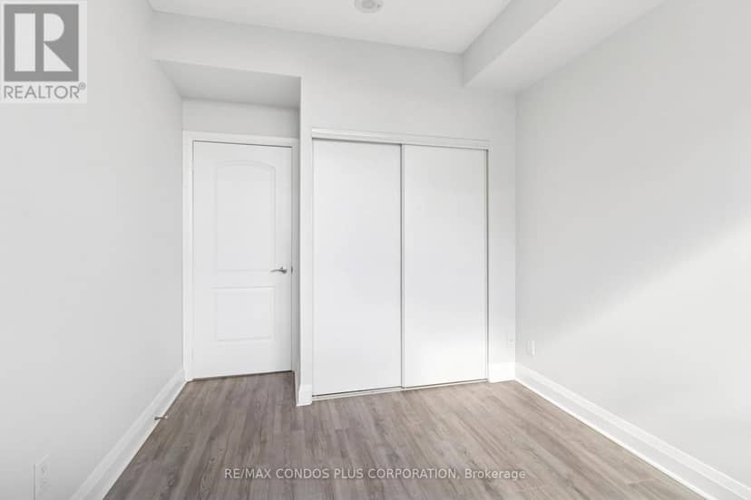 1108 - 20 North Park Road — photo 14 of 27