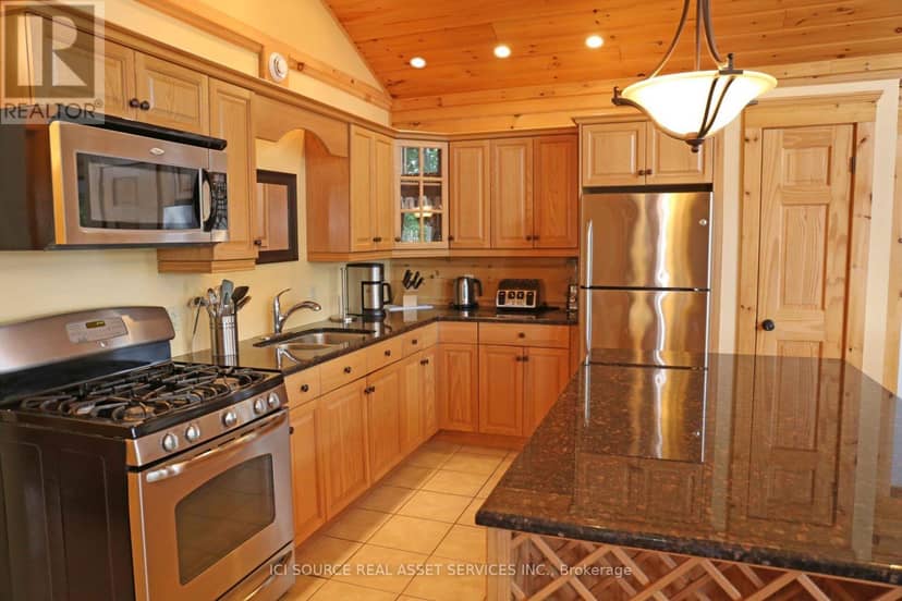 1016 Twin Pine Lane — photo 13 of 27