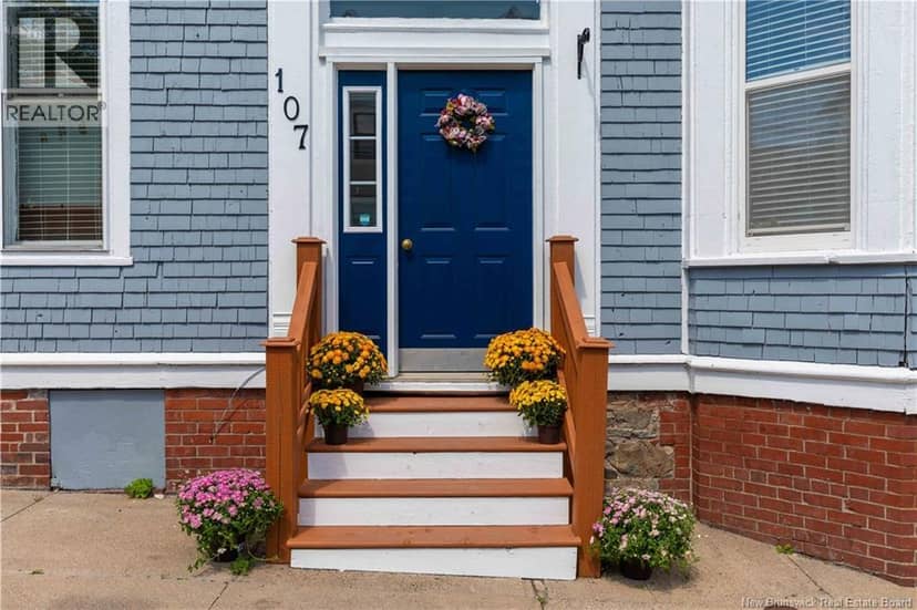 107 Orange Street — photo 3 of 40