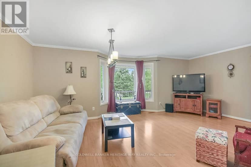 222 North Road — photo 12 of 33