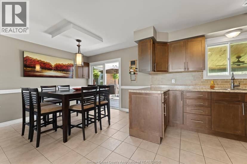 561 County Rd 2 — photo 8 of 40