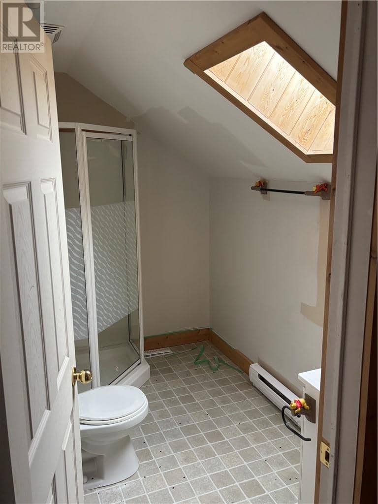 16 ROBINSON Street W — photo 16 of 18