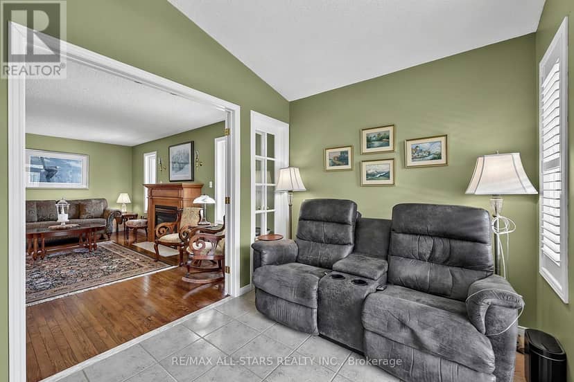 117 Riverglen Drive — photo 18 of 40