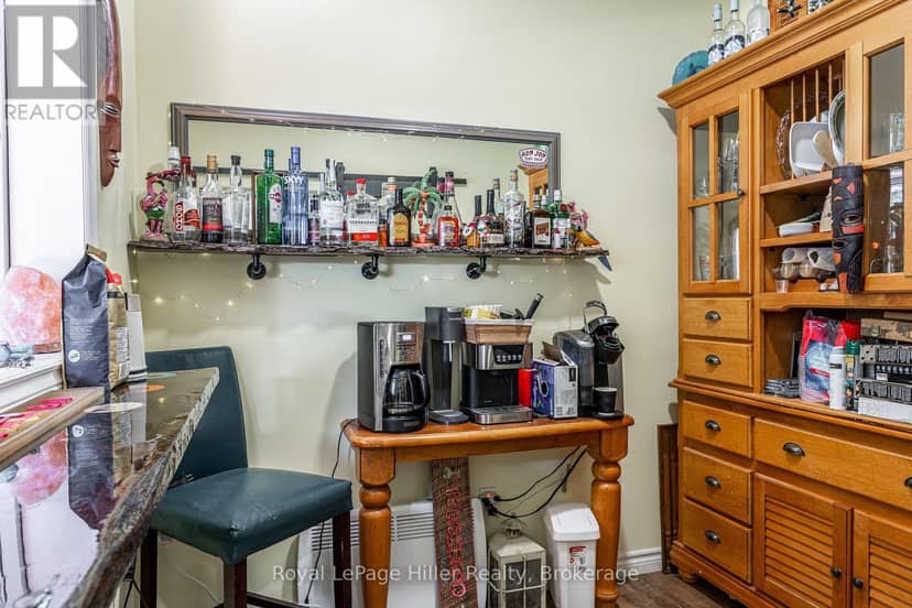 950 O'Loane Avenue — photo 19 of 40