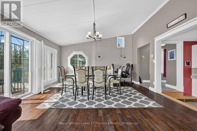 117 Main Street — photo 10 of 40